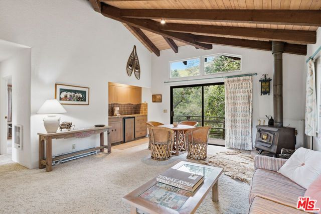 2160 Rambling Oaks Road, Santa Ynez, CA 93460