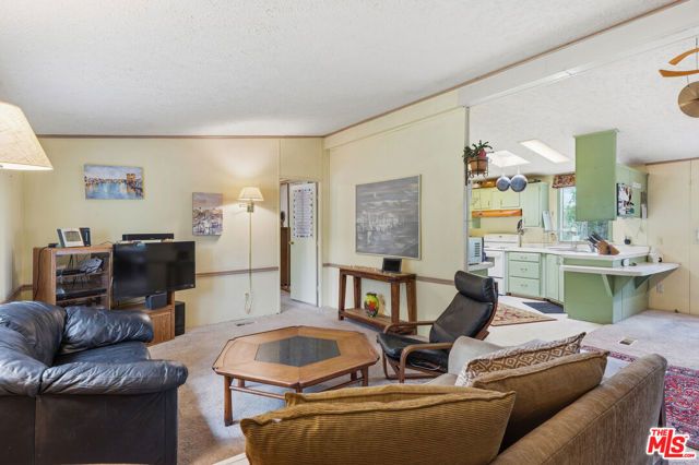 2160 Rambling Oaks Road, Santa Ynez, CA 93460