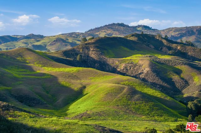 2160 Rambling Oaks Road, Santa Ynez, CA 93460