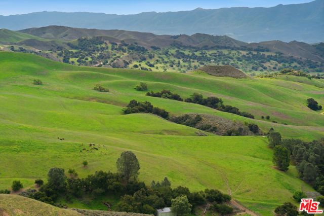 2160 Rambling Oaks Road, Santa Ynez, CA 93460