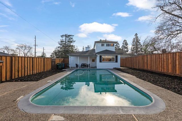 754 Topaz Street, Redwood City, CA 94061