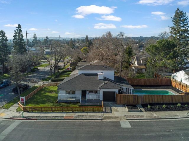 754 Topaz Street, Redwood City, CA 94061