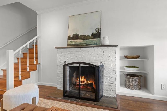 754 Topaz Street, Redwood City, CA 94061