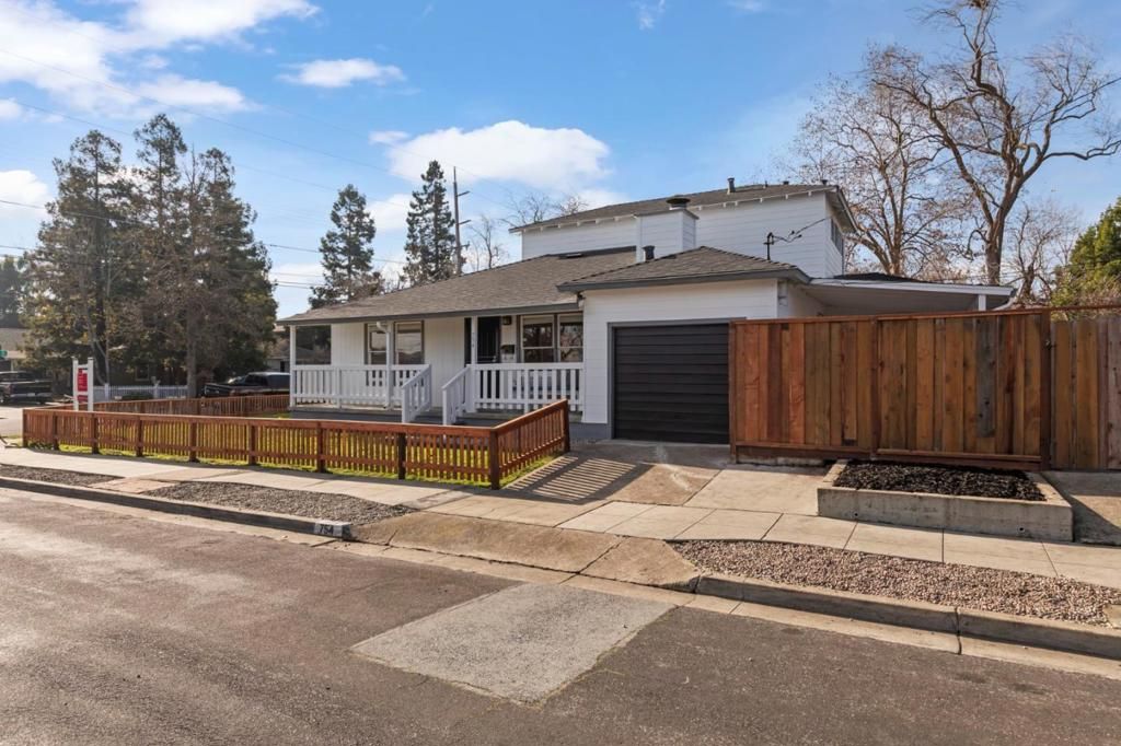 754 Topaz Street, Redwood City, CA 94061