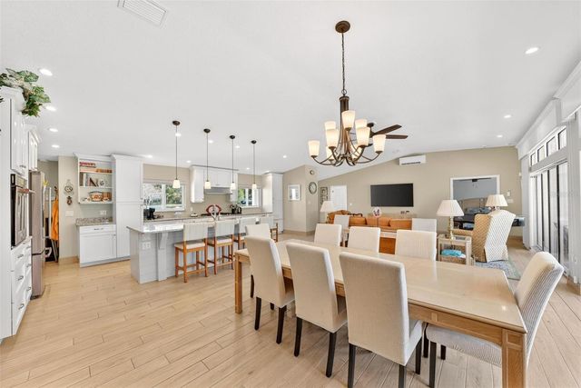 10220 BUMBLEBEE LANE, Leesburg, FL 34788