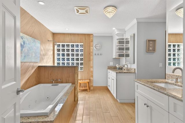 10220 BUMBLEBEE LANE, Leesburg, FL 34788