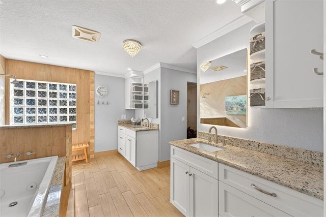 10220 BUMBLEBEE LANE, Leesburg, FL 34788