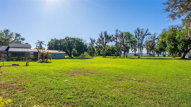 10220 BUMBLEBEE LANE, Leesburg, FL 34788