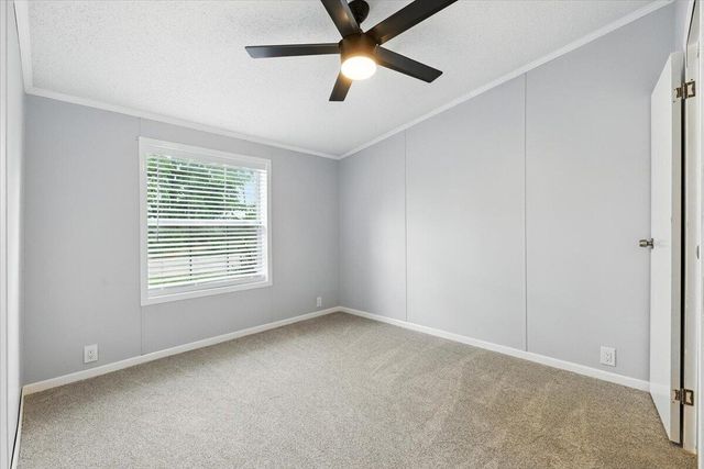 603 HILLCREST Avenue, Council Bluffs, IA 51503