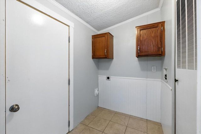 603 HILLCREST Avenue, Council Bluffs, IA 51503