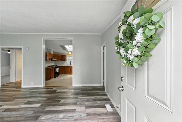 603 HILLCREST Avenue, Council Bluffs, IA 51503