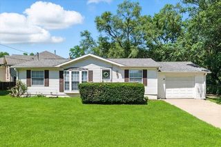 603 HILLCREST Avenue, Council Bluffs, IA 51503