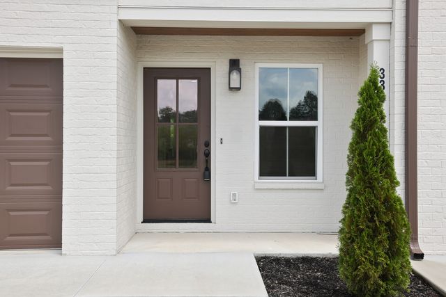336 Legends Cir, Baxter, TN 38544