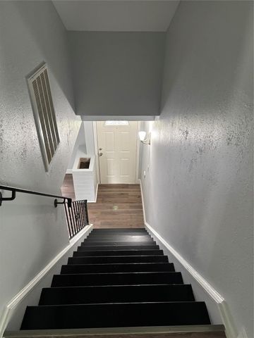 4115 Tidewater Drive, Houston, TX 77045