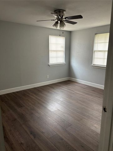 4115 Tidewater Drive, Houston, TX 77045