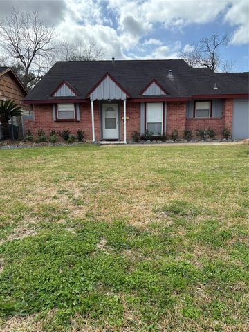 4115 Tidewater Drive, Houston, TX 77045