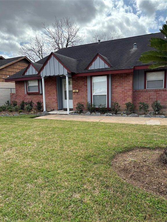 4115 Tidewater Drive, Houston, TX 77045