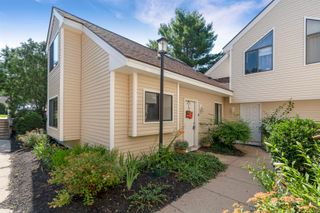 48 Franklin Heights, Rochester, NH 03867