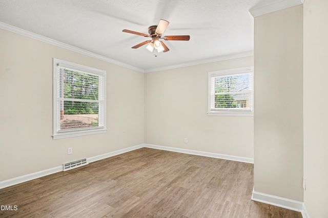 318 S Mcpherson Church Road, Fayetteville, NC 28303