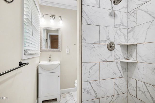 318 S Mcpherson Church Road, Fayetteville, NC 28303