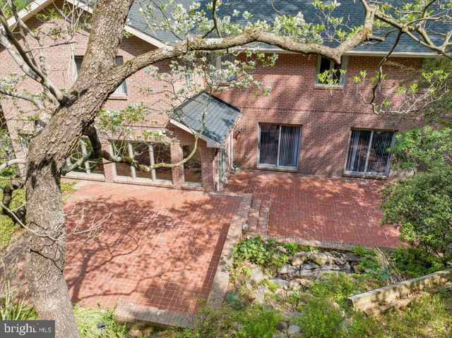 34 HESSIAN BLVD, Reading, PA 19607