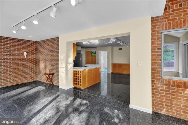 34 HESSIAN BLVD, Reading, PA 19607
