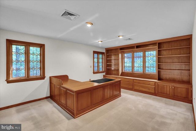 34 HESSIAN BLVD, Reading, PA 19607