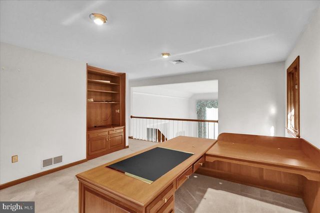 34 HESSIAN BLVD, Reading, PA 19607