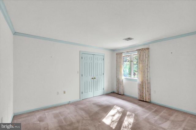 34 HESSIAN BLVD, Reading, PA 19607
