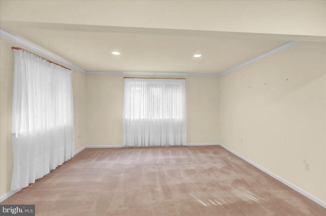 34 HESSIAN BLVD, Reading, PA 19607