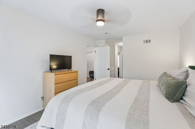 23 Butternut Dr, Wayne Twp., NJ 07470