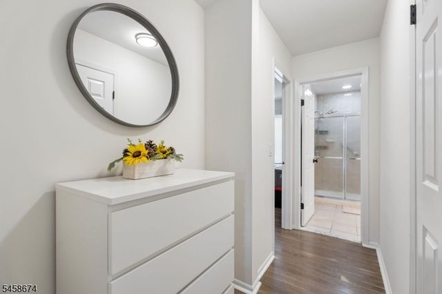 23 Butternut Dr, Wayne Twp., NJ 07470