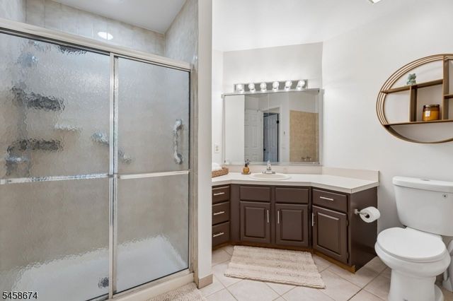 23 Butternut Dr, Wayne Twp., NJ 07470