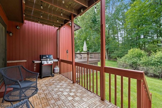 23 Butternut Dr, Wayne Twp., NJ 07470