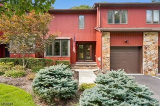 23 Butternut Dr, Wayne Twp., NJ 07470