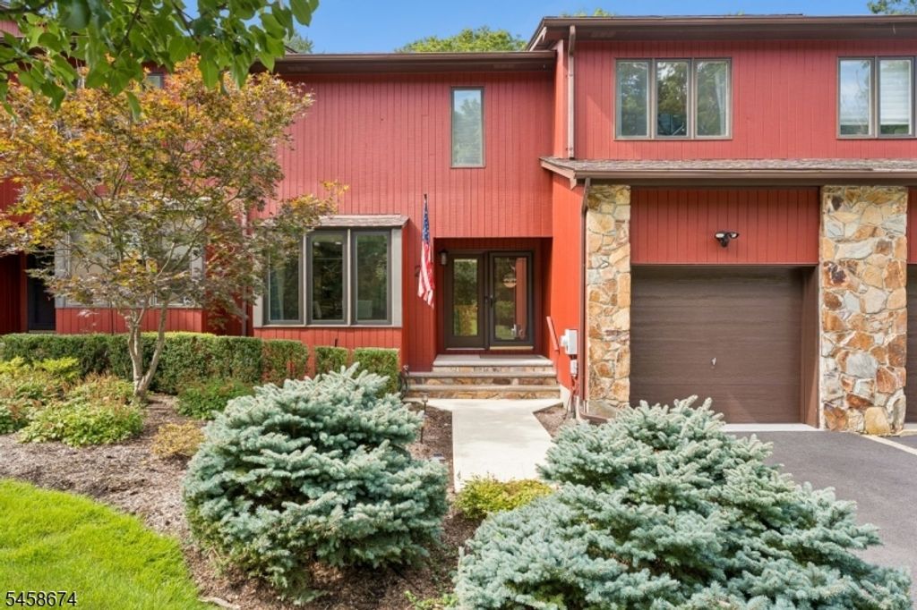 23 Butternut Dr, Wayne Twp., NJ 07470
