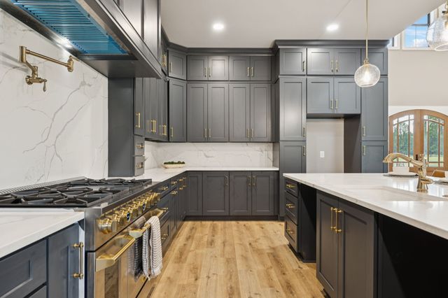 2487 Taylor Ln, Eagleville, TN 37060