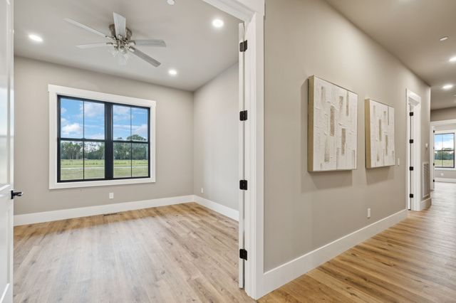 2487 Taylor Ln, Eagleville, TN 37060