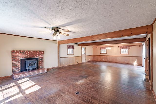 321 Kimsey Street, Blairsville, GA 30512