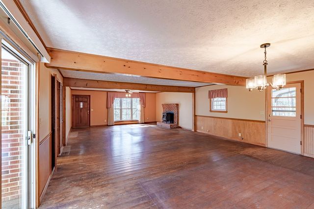 321 Kimsey Street, Blairsville, GA 30512