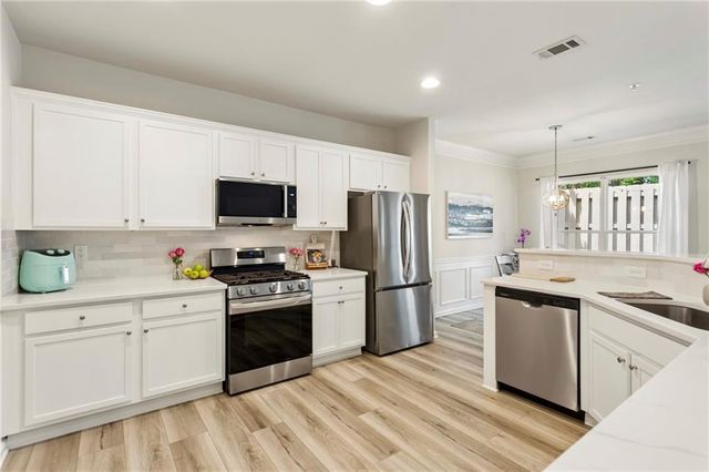 467 Mountain View Lane, Woodstock, GA 30188