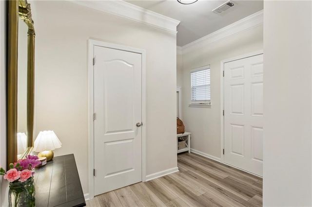 467 Mountain View Lane, Woodstock, GA 30188