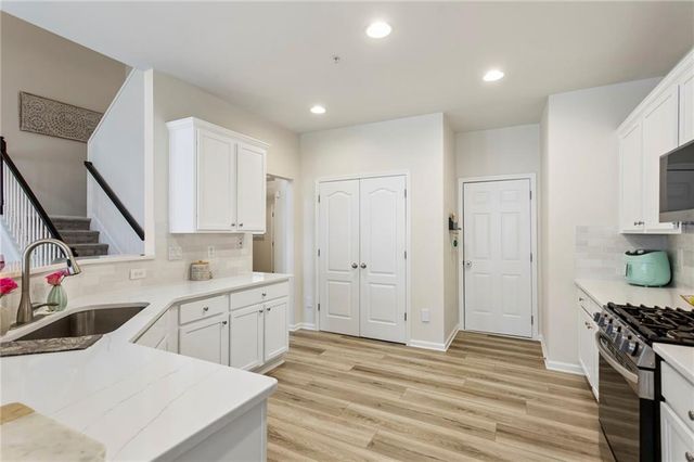 467 Mountain View Lane, Woodstock, GA 30188