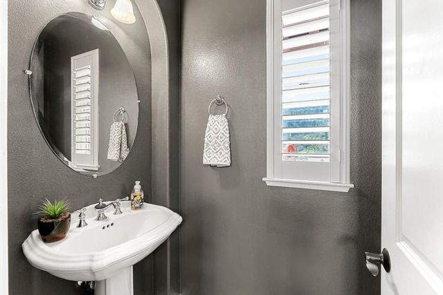 1190 Olympic Court, Gilroy, CA 95020