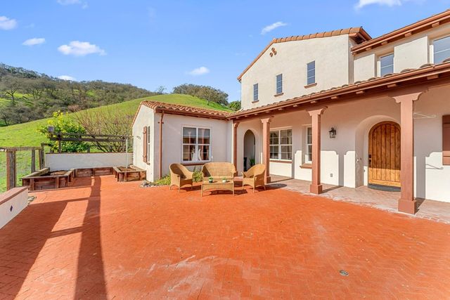 1190 Olympic Court, Gilroy, CA 95020