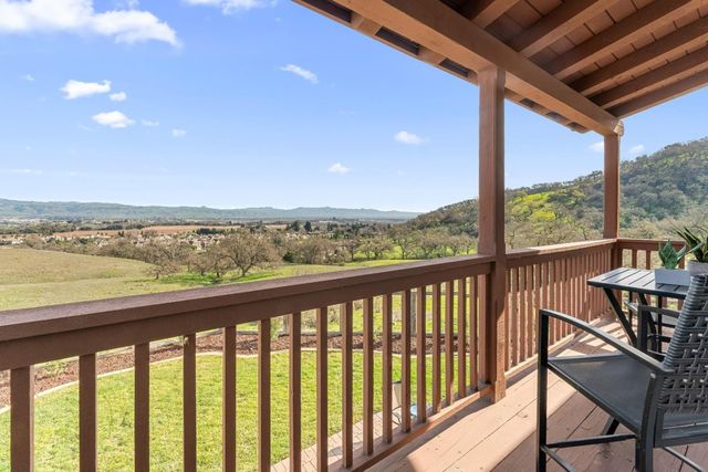 1190 Olympic Court, Gilroy, CA 95020