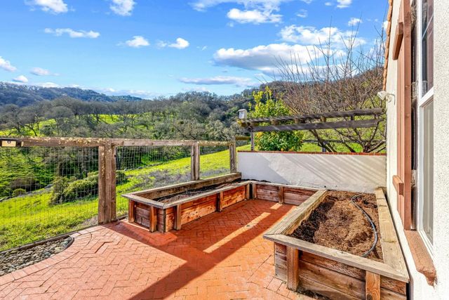 1190 Olympic Court, Gilroy, CA 95020