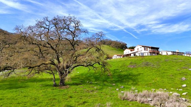 1190 Olympic Court, Gilroy, CA 95020