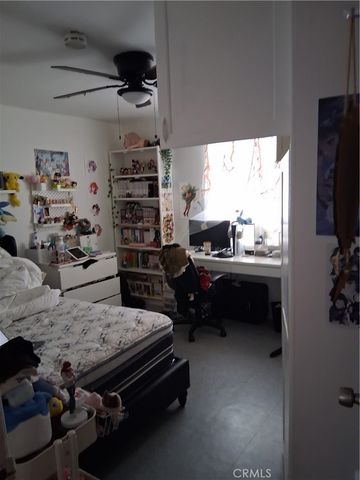 626 W Century, Los Angeles, CA 90044
