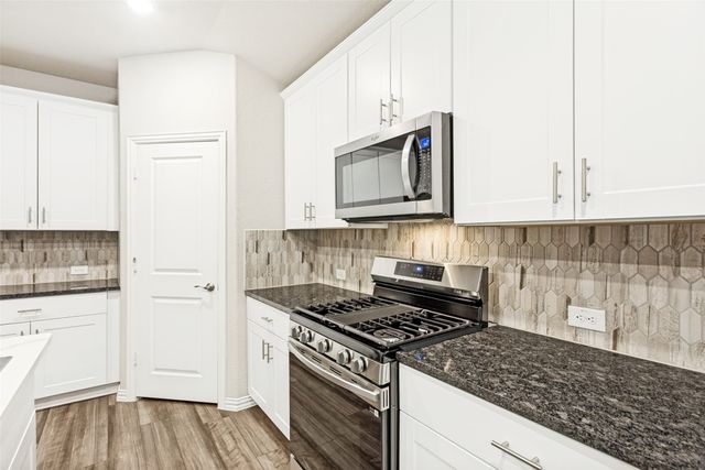 3424 Chivalry Drive, Denton, TX 76207